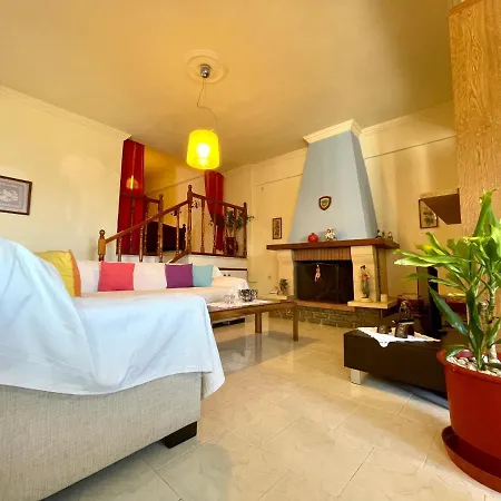 Apartment Roumatsali - Hidden 2br Historical Gem *