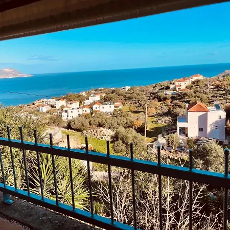 Apartment Roumatsali - Hidden 2br Historical Gem *