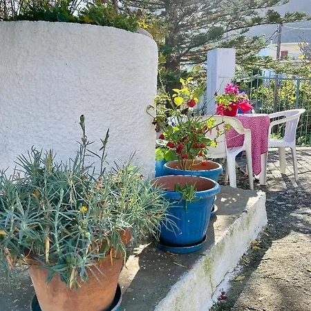 Roumatsali - Hidden 2br Historical Gem Apartment *